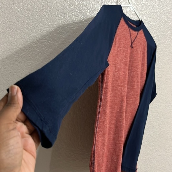 Urban Pipeline Men’s Baseball Tee Size Small Red Navy Blue long sleeve - Picture 3 of 6